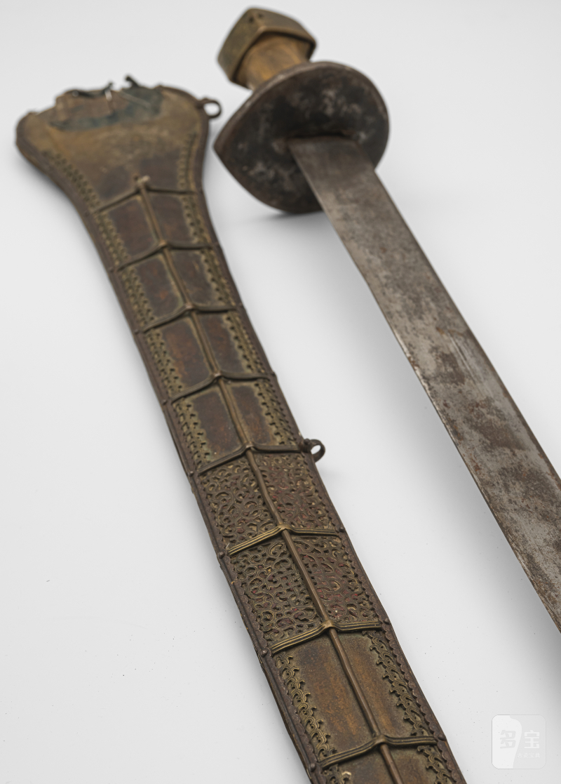 A RARE SWORD AND SCABBARD - 图4